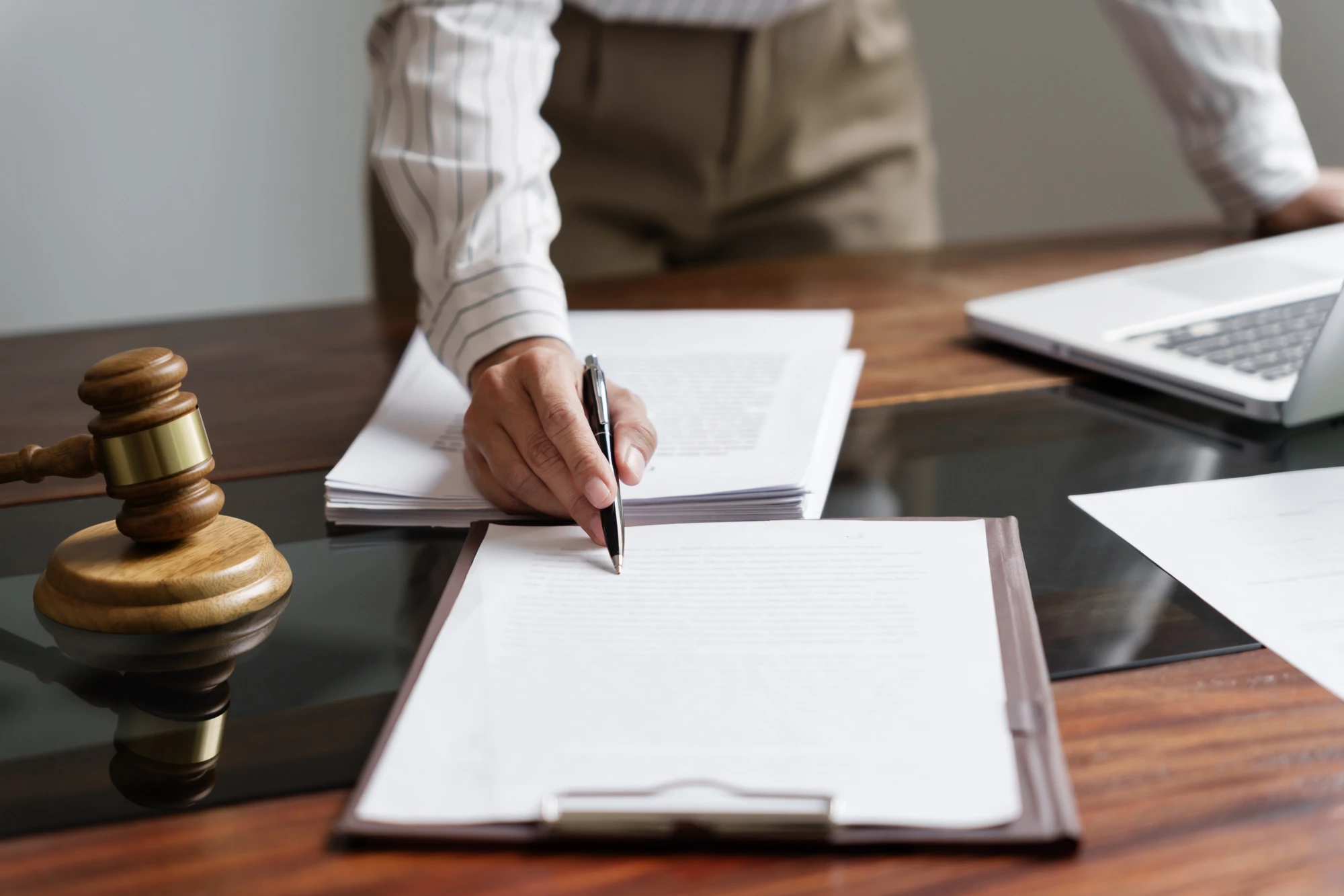 An attorney reviewing a legal malpractice complaint